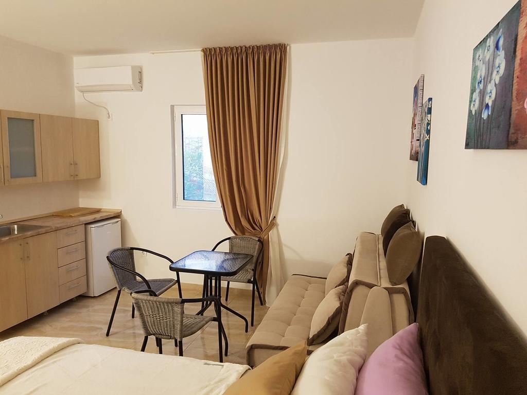 Apartments Stuart ウトイェハ エクステリア 写真