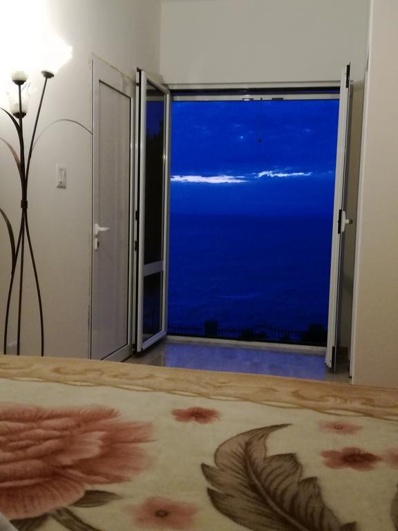 Apartments Stuart ウトイェハ エクステリア 写真